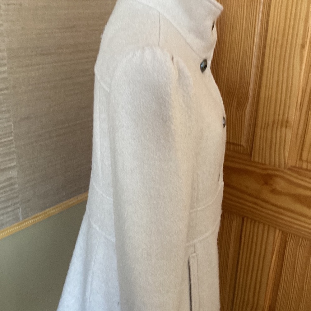 Jacket - Picture 2 of 4